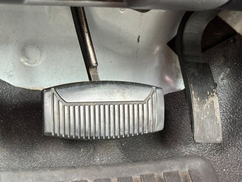 Used 2011 Ford Ranger XL RWD image 32