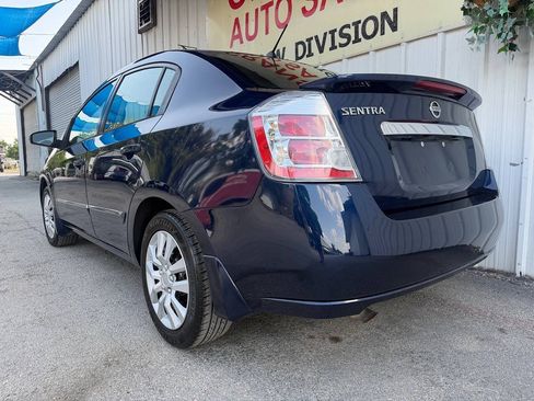 Used 2011 Nissan Sentra 2.0 S w/ Convenience Pkg FWD image 11