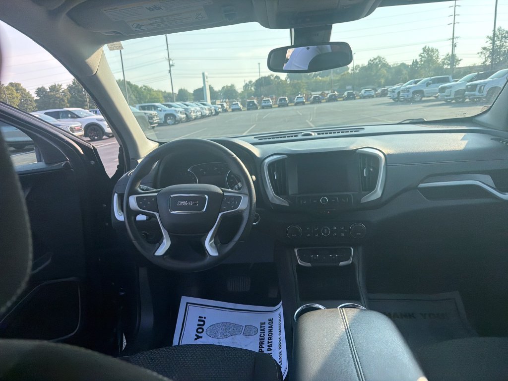 Used 2022 GMC Terrain SLE w/ Driver Convenience Package AWD/4WD image 15