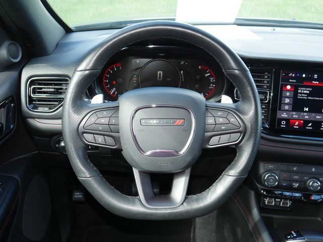 Used 2025 Dodge Durango GT AWD/4WD image 13