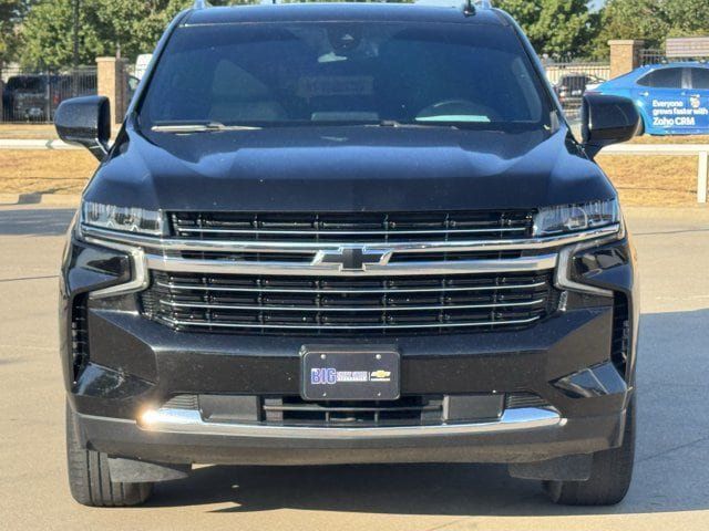 Used 2021 Chevrolet Suburban LT AWD/4WD image 9
