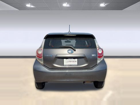 Used 2012 Toyota Prius C Three image 9