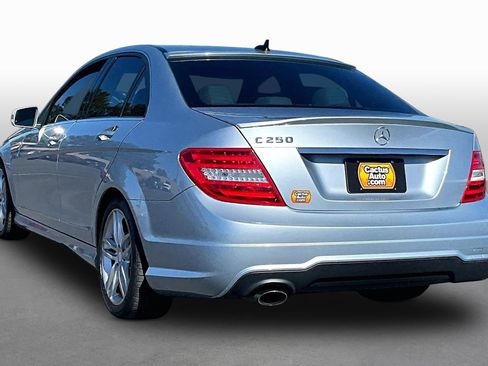 Used 2014 Mercedes-Benz C 250 Sedan image 11
