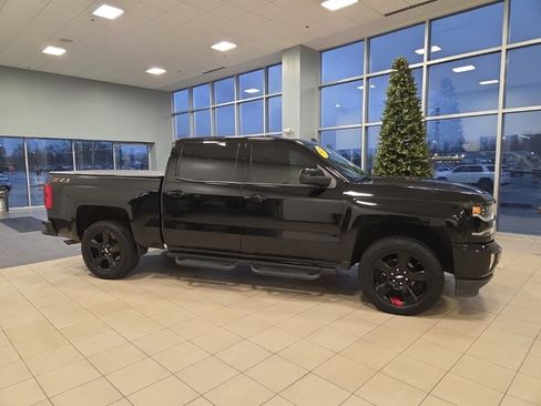 Used 2018 Chevrolet Silverado 1500 LTZ Z71 w/ Redline Edition image 5