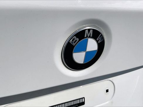 Used 2018 BMW 330i Sedan RWD image 31