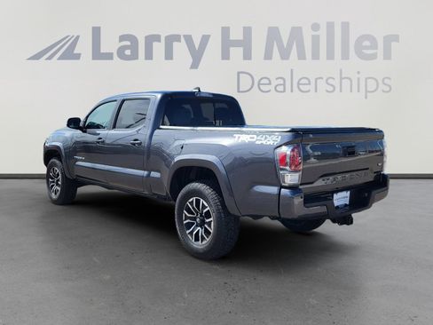 Certified 2020 Toyota Tacoma TRD Sport w/ Technology Package image 3