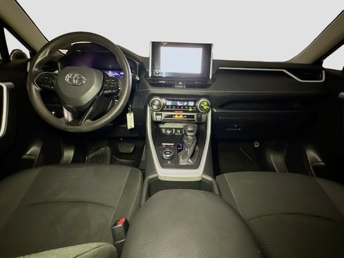 Used 2024 Toyota RAV4 LE AWD/4WD image 23