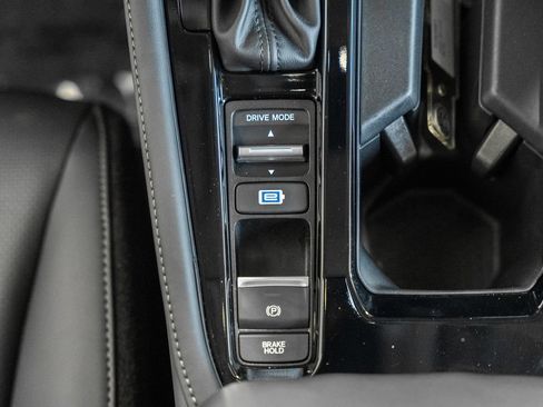 Used 2025 Honda Accord Touring image 25