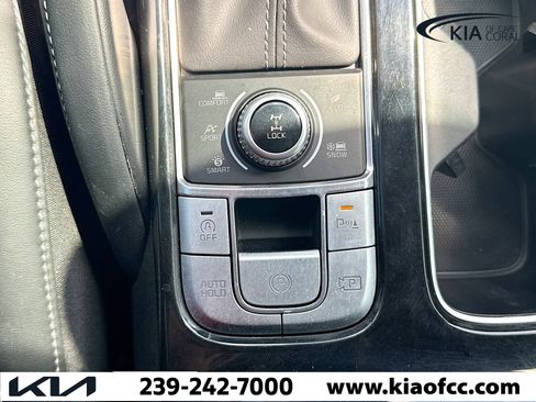 Certified 2024 Kia Telluride SX Prestige w/ Towing Package image 32