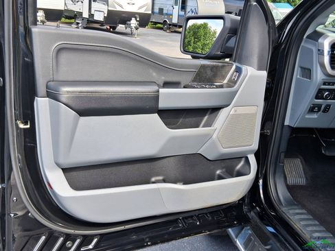 Used 2022 Ford F150 XLT w/ Equipment Group 302A High AWD/4WD image 10