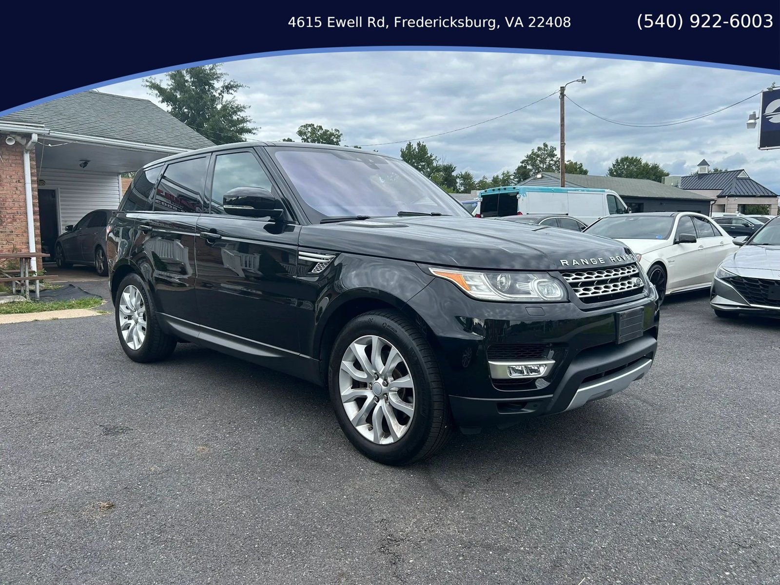 Used 2017 Land Rover Range Rover Sport HSE AWD/4WD image 8