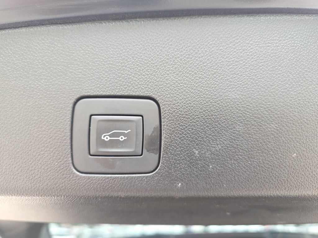 Certified 2023 Buick Encore GX Select FWD image 14
