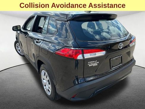 Certified 2022 Toyota Corolla Cross L AWD/4WD image 9