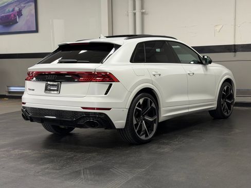 Used 2023 Audi RS Q8 w/ Black Optic Package AWD/4WD image 13