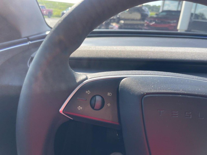 Used 2025 Tesla Model 3 RWD image 19