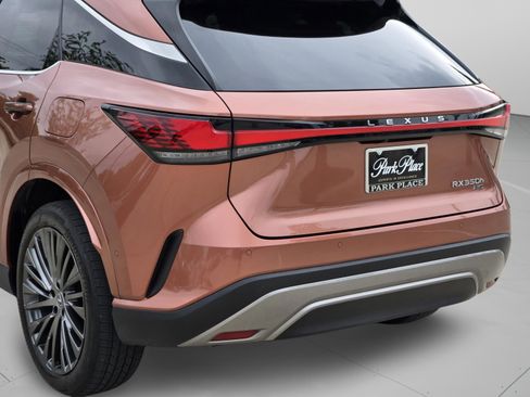 Used 2023 Lexus RX 350 w/ Cold Area Package AWD/4WD image 40