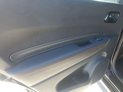 Used 2024 Dodge Durango GT image 17