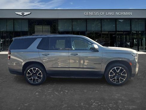 Used 2022 Chevrolet Tahoe RST w/ Luxury Package AWD/4WD image 4