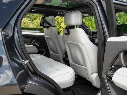 New 2026 Land Rover Range Rover Sport SE AWD/4WD image 46
