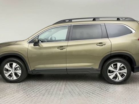 Used 2023 Subaru Ascent Premium w/ Convenience Package AWD/4WD image 5