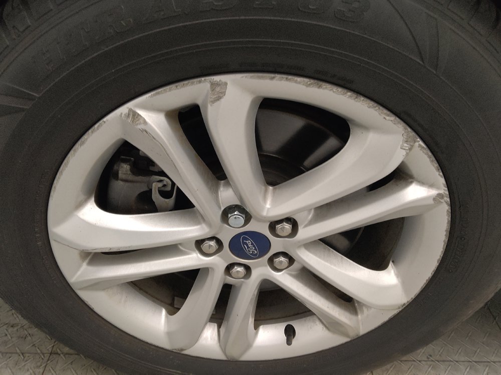 Used 2019 Ford Edge SEL w/ Equipment Group 201A AWD/4WD image 31
