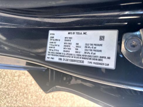 Used 2024 Tesla Model 3 Long Range AWD/4WD image 19