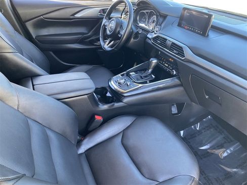 Used 2019 MAZDA CX-9 Touring w/ Touring Premium Package image 10