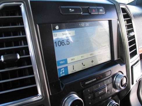 Used 2016 Ford F150 Limited w/ Trailer Tow Package image 52