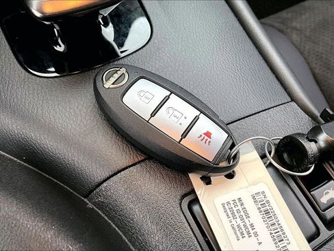 Used 2024 Nissan Z NISMO w/ Floor Mat Package image 11