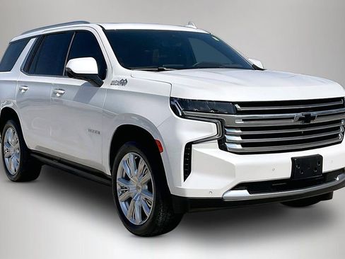 Used 2023 Chevrolet Tahoe High Country RWD image 1