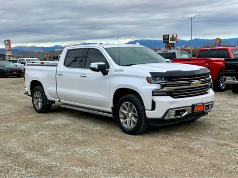 Used 2022 Chevrolet Silverado 1500 High Country w/ Technology Package image 7