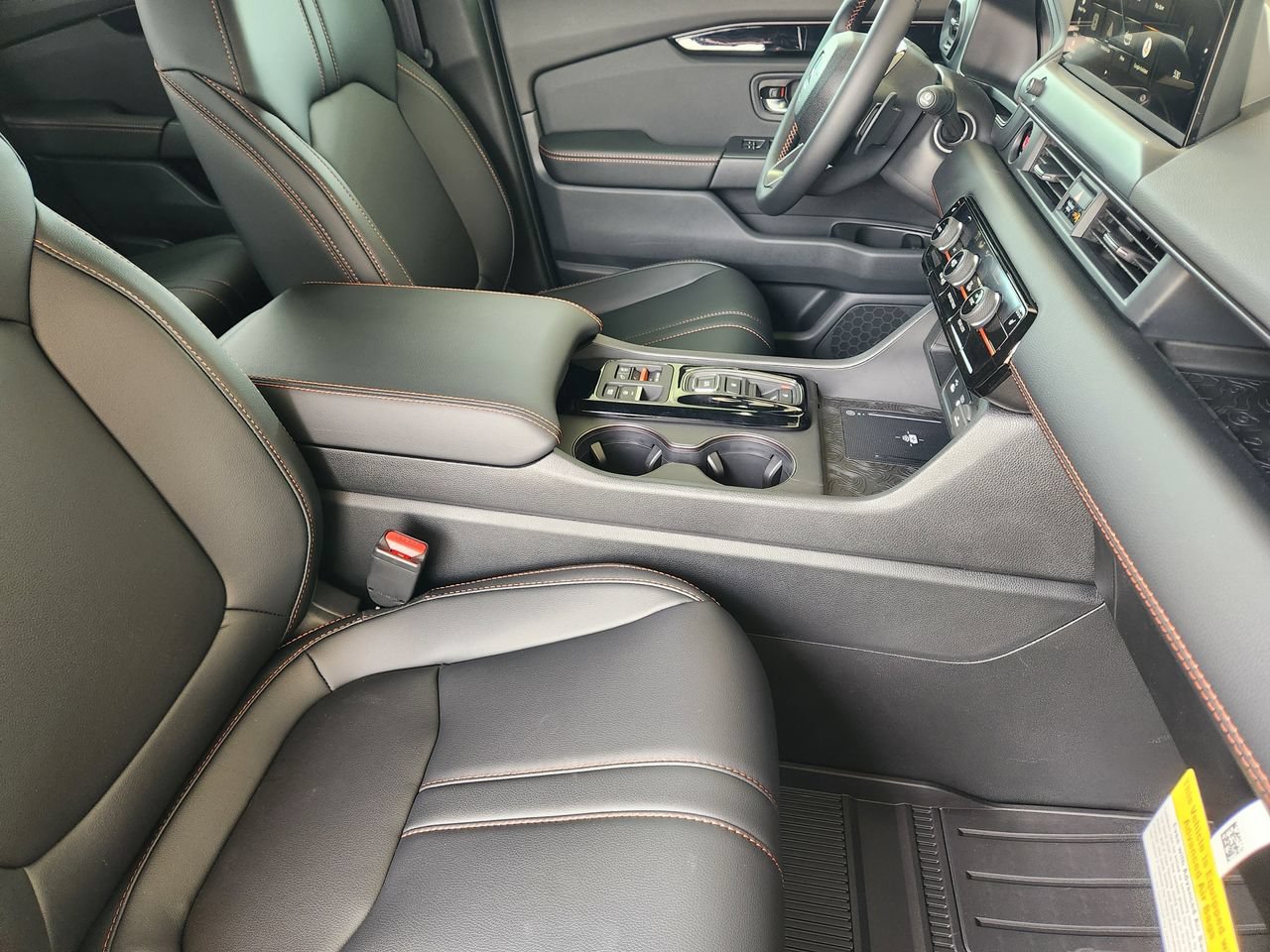 New 2026 Honda Pilot TrailSport image 11