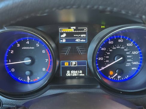Used 2017 Subaru Outback 2.5i Limited AWD/4WD image 37