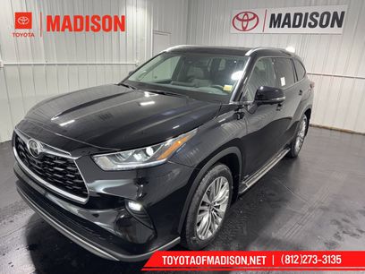 New 2026 Toyota Highlander Platinum