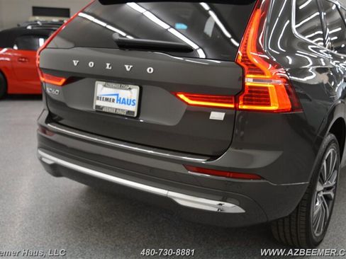 Used 2022 Volvo XC60 T8 Inscription Expression w/ Advanced Package image 38