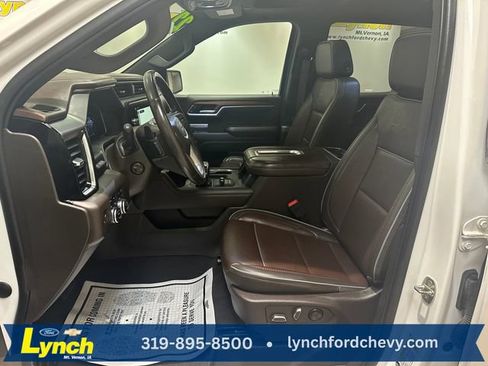 Used 2022 GMC Sierra 1500 Denali w/ Denali Reserve Package AWD/4WD image 6