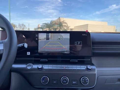 New 2026 Hyundai Kona SE image 9