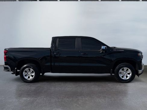 Used 2020 Chevrolet Silverado 1500 LT w/ All-Star Edition image 2