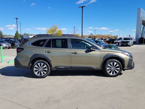 Used 2023 Subaru Outback Limited XT image 2