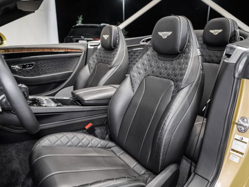 Used 2022 Bentley Continental GT V8 AWD/4WD image 20
