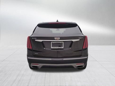 Certified 2024 Cadillac XT5 Premium Luxury w/ LPO, Floor Liner Package AWD/4WD image 5