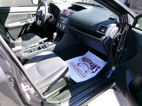 Used 2017 Subaru Crosstrek 2.0i Limited image 12