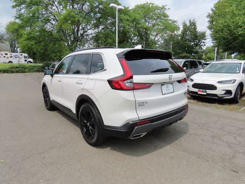 Used 2023 Honda CR-V Sport Touring image 4