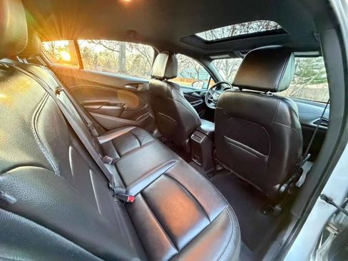 Used 2016 Chevrolet Cruze Premier image 10