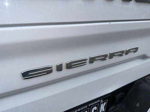 Used 2023 GMC Sierra 1500 AT4 w/ Technology Package image 31