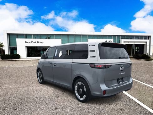 New 2025 Volkswagen ID. Buzz Pro S Plus image 6