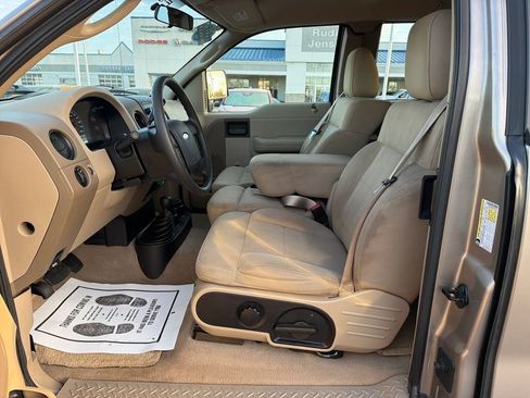 Used 2006 Ford F150 STX image 9