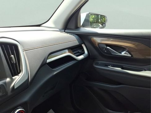 Used 2021 GMC Terrain SLE w/ Driver Convenience Package AWD/4WD image 25