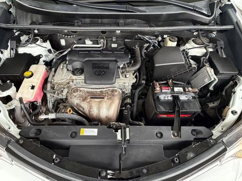 Used 2017 Toyota RAV4 LE image 25