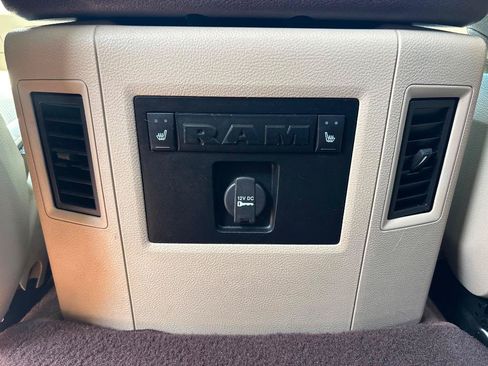 Used 2016 RAM 1500 Laramie w/ Convenience Group AWD/4WD image 27